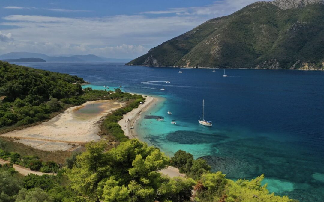 Meganisi: The idyllic destination of the Ionian Sea with its sea caves and beautiful fjords